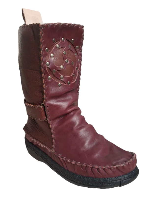 Burgundy and chestnut leather with celtic cutout