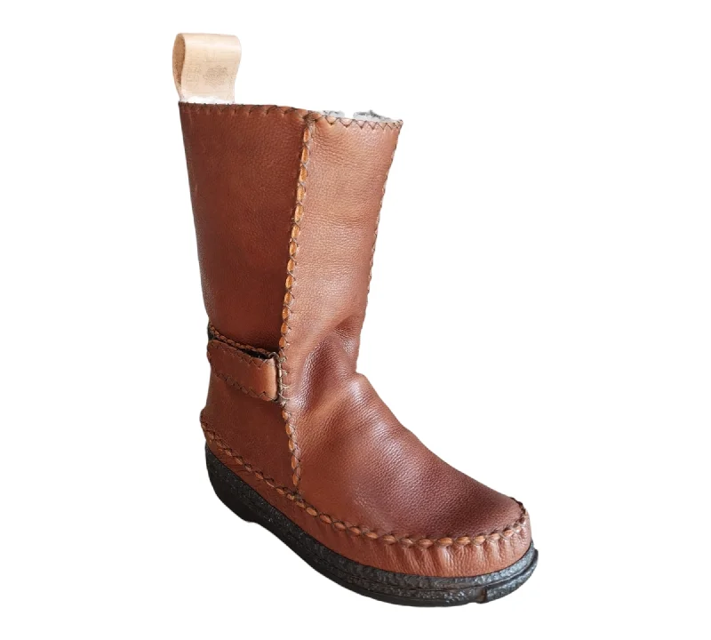 Dark tan leather boot