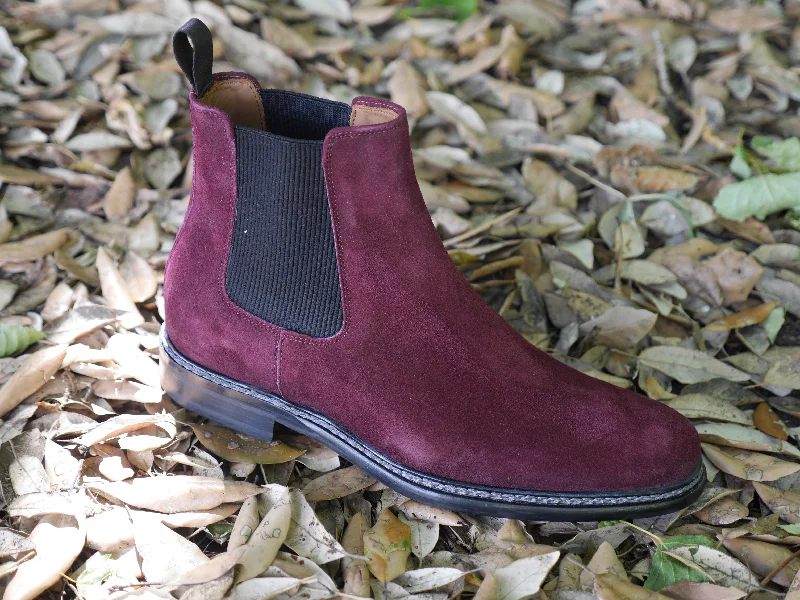 T590 - Velour Bordeaux